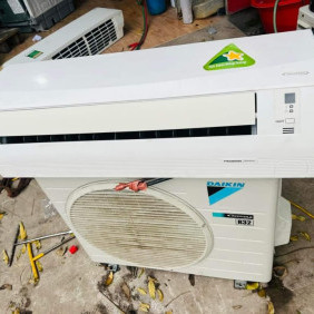 Điều hòa Daikin 9000BTU Inverter cũ giá rẻ